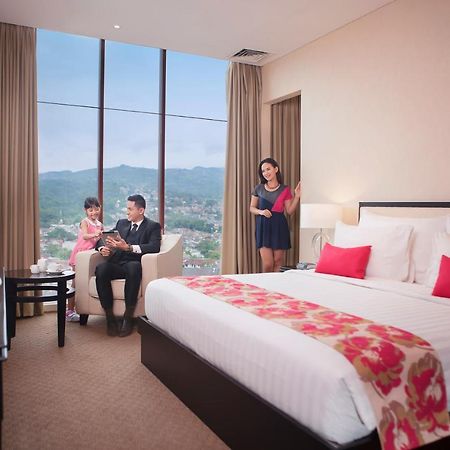 Prime Park Hotel Bandung Esterno foto