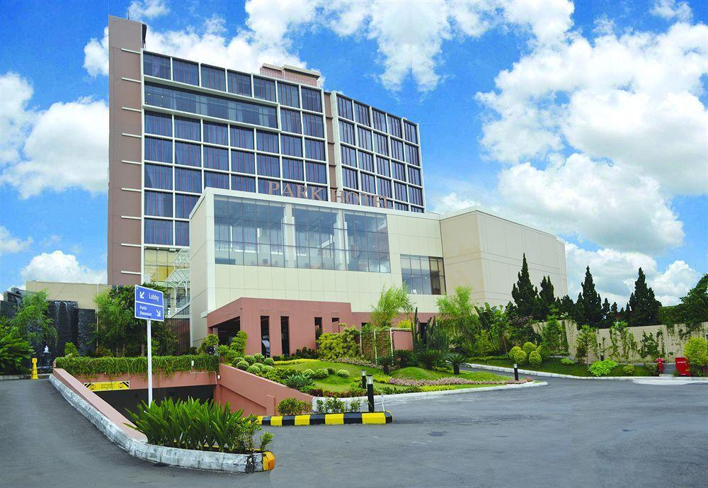 Prime Park Hotel Bandung Esterno foto