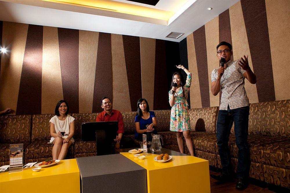 Prime Park Hotel Bandung Esterno foto