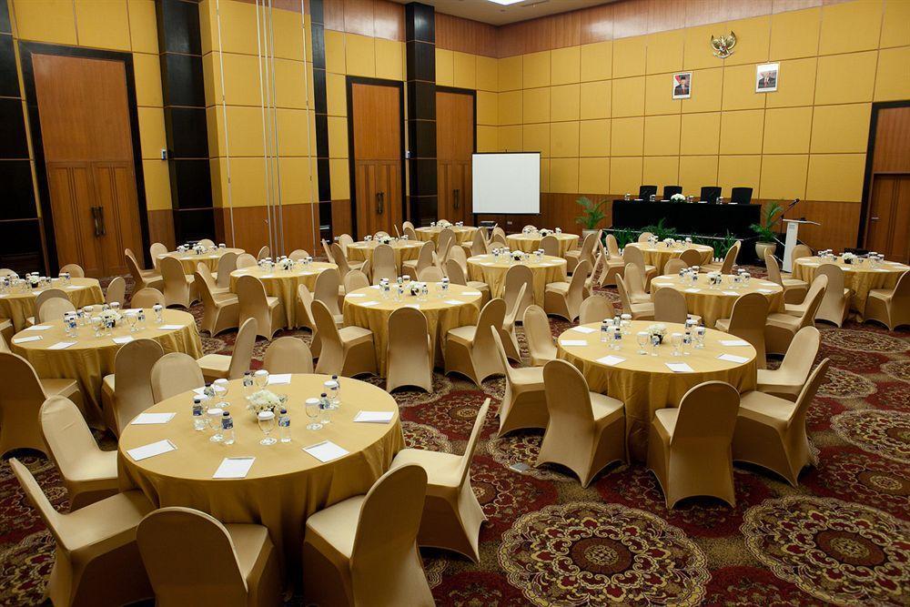 Prime Park Hotel Bandung Esterno foto