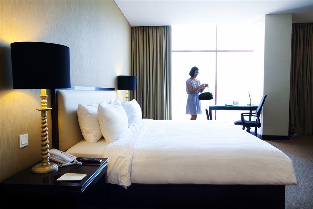 Prime Park Hotel Bandung Esterno foto