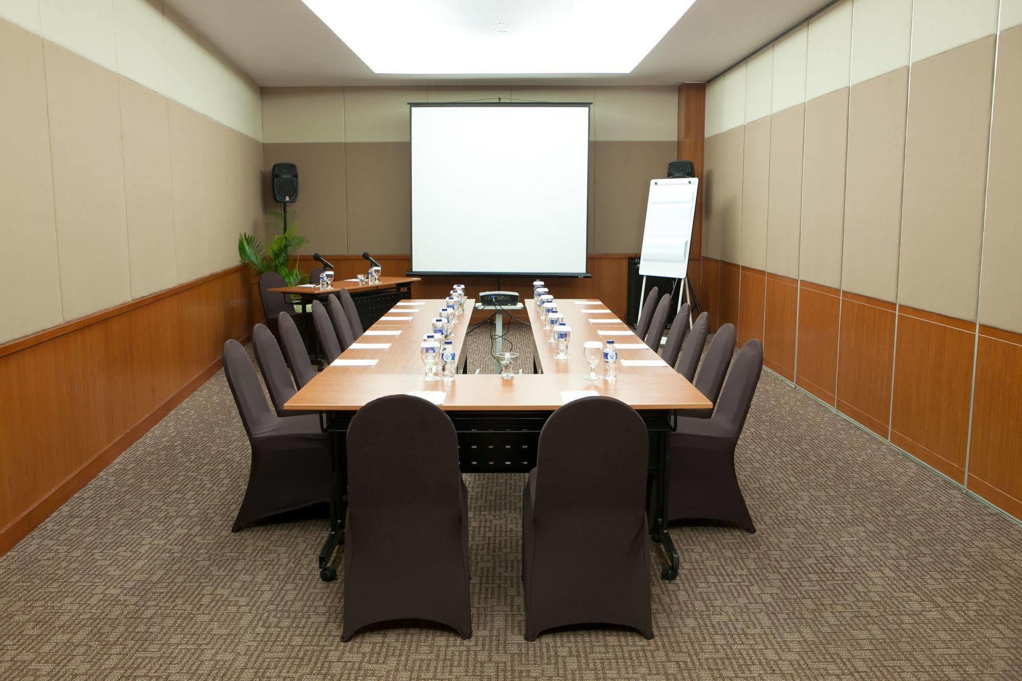 Prime Park Hotel Bandung Esterno foto