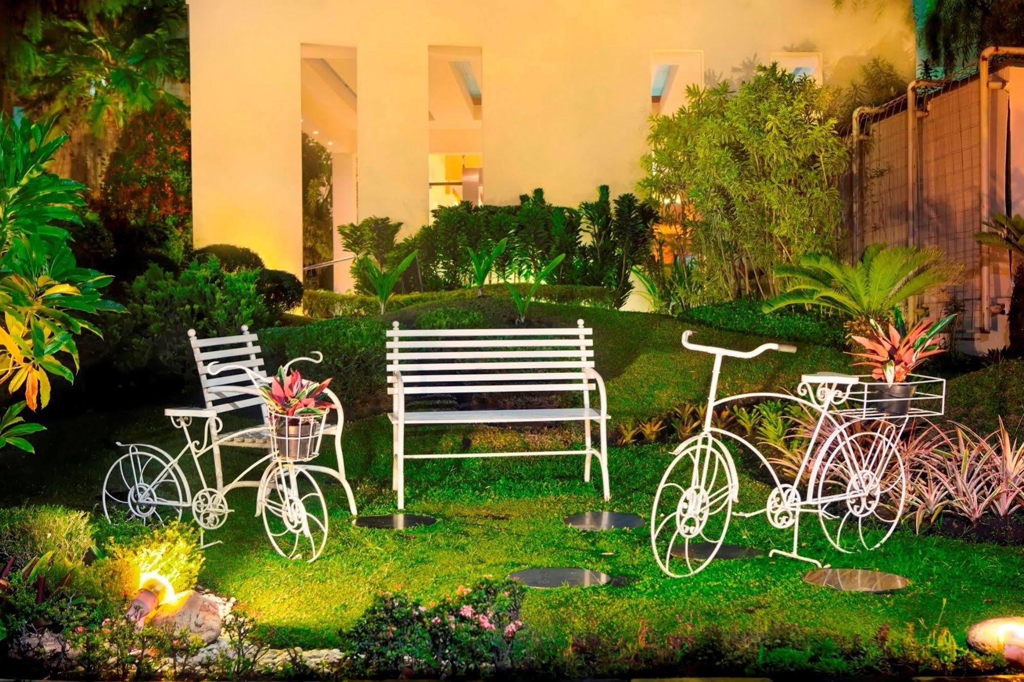 Prime Park Hotel Bandung Esterno foto
