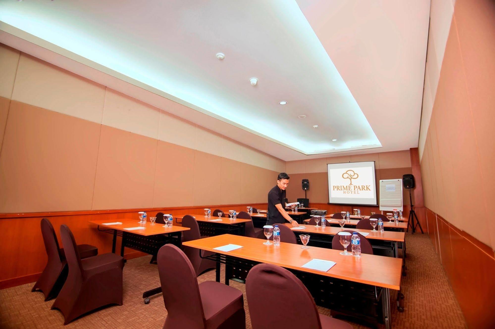 Prime Park Hotel Bandung Esterno foto